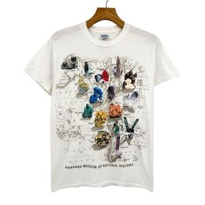 Vintage Harvard Museum of Natural History Mineral Gem Stone Gildan T-Shirt S